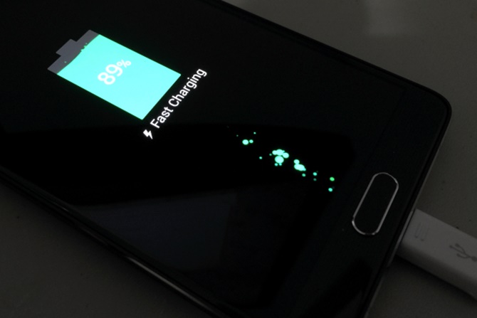 10 tính năng của Galaxy S8 bạn không thể tìm thấy trên iPhone