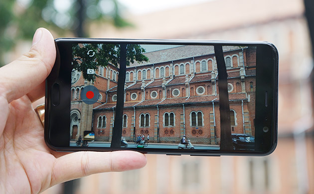 Đánh giá camera HTC U11: Chụp nhanh, ảnh cho màu thực tế, selfie đẹp, góc rộng