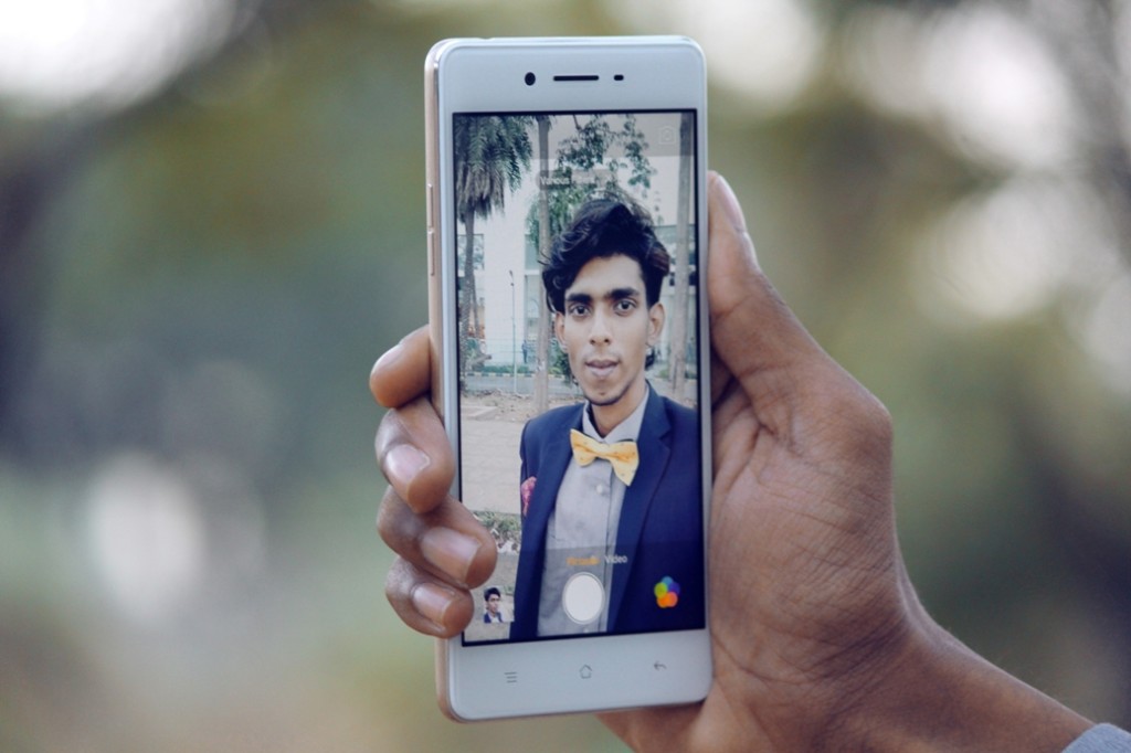 2 SIM và selfie - Lý do mà Apple cũng 