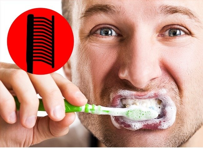 8 sai lầm phổ biến trong việc chăm sóc răng miệng