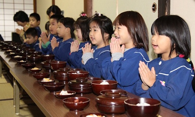 Cách giáo dục trẻ em Nhật Bản sang đường, khiến nhiều cha mẹ Việt Nam muốn học hỏi 