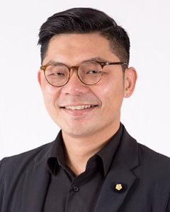 Hsu Yu-Jen là một nhà lập pháp lớn tại Đài Loan lập pháp lần thứ 9 của Yuan lập pháp. Ông cũng là một doanh nhân và là đồng sáng lập của TEDxTaipei.