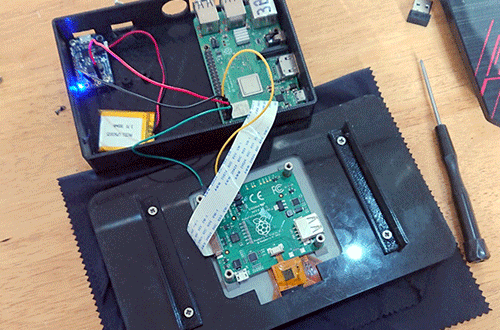 Build máy tính bảng Android Raspberry Pi