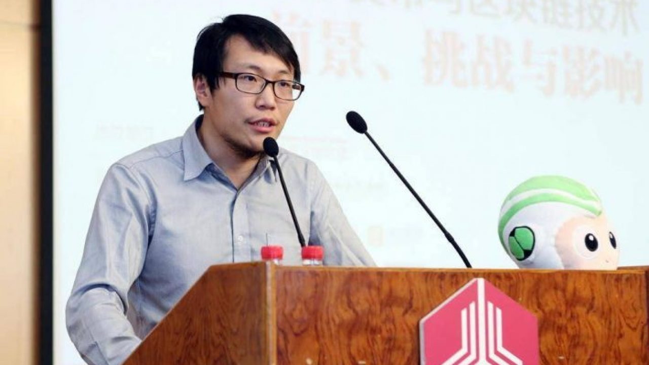 Zhang Jian – Chương Kiến, người sáng lập sàn giao dịch Fcoin, vừa “thú thật” trong bài post đầu ngày rằng Fcoin không còn khả năng chi trả 7.000 – 13.000 BTC (Tương đương 67 triệu USD đến 125 triệu USD) cho khách hàng của mình.