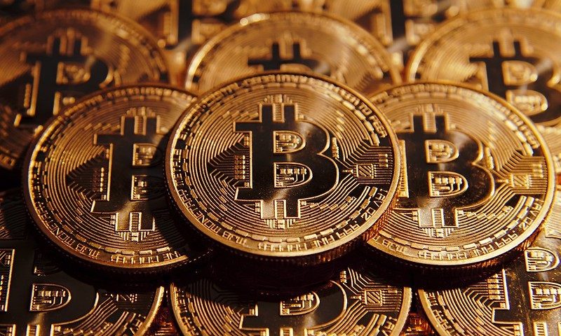 Phân tích giá Bitcoin ngày 27/03: Lượng coin chuyển lên sàn để bán giảm mạnh, nhà đầu tư đã lấy lại niềm tin?
