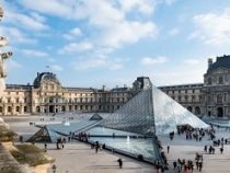 Tham quan bảo tàng Louvre ở Pháp (trực tuyến)